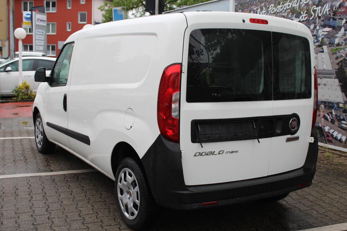 Fiat Doblo Cargo 1,6 DPF MAXI SX Klimaanlage Auto
